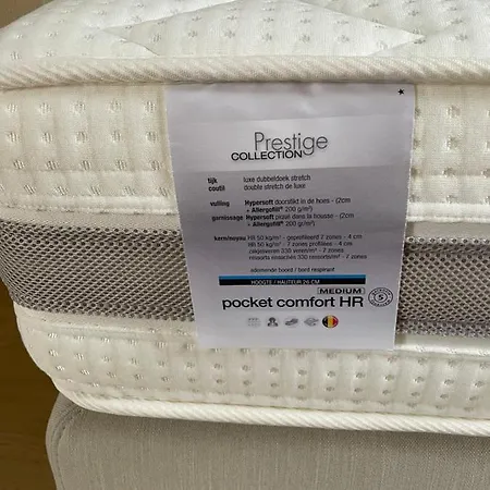 Le 25, Duplex Elegant Au Coeur Du Pietonnier Historique アパート